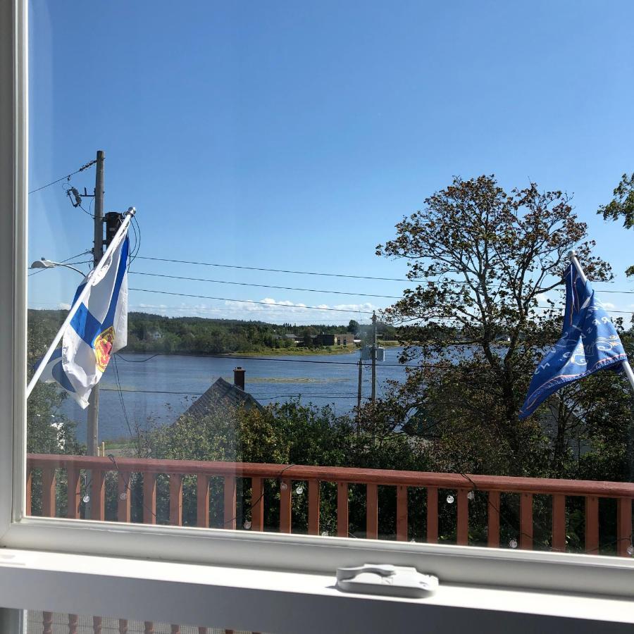 Pleasant Street Inn Parrsboro Екстериор снимка